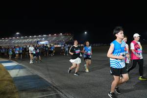 BIB: 4411, 159
                            <button type="button" onclick="openModal(22827672)" class="btn btn-primary btn-sm float-right btn-popup" data-toggle="modal" data-target=".modal-high-quality">
                        <i class="fas fa-shopping-cart"></i> Add to Cart
                    </button>
                                            <button type="button" onclick="isThisMe(22827672, true)" class="btn btn-success btn-sm float-right btn-popup btn-isme hidden" data-toggle="tooltip" data-placement="bottom" title="นี่คือรูปของคุณใช่ไหม คลิกที่นี่เพื่อเอาเข้าอัลบั้ม">
                        <i class="fas fa-plus"></i> Add to album
                    </button>
                    <button type="button" onclick="isThisMe(22827672, false)" class="btn btn-warning btn-sm float-right btn-popup btn-isnotme hidden">
                        <i class="fas fa-ban"></i> Remove from album
                    </button>